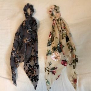 floral mesh/velvet scrunchie hair ribbons